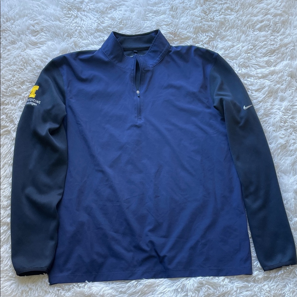 Nike Golf Dri-Fit University of Michigan 1/4 Zip Lightweight Pullover Jacket